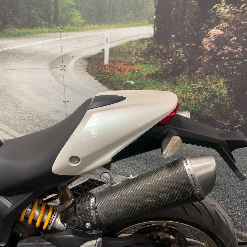 2009 DUCATI MONSTER 1100 S ROAD