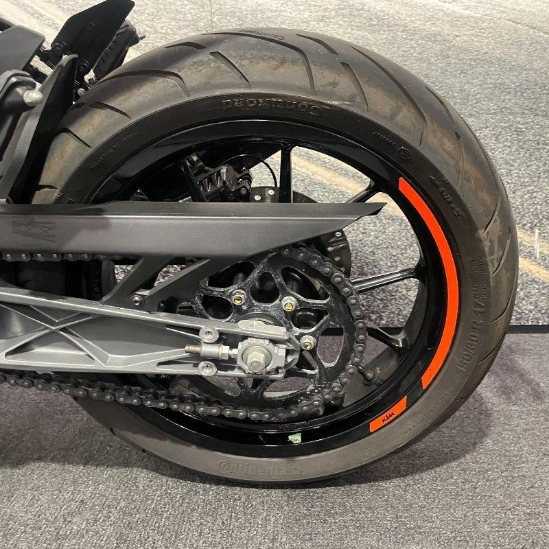 2022 KTM 390 DUKE ROAD