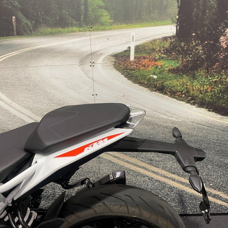 2022 KTM 390 DUKE ROAD