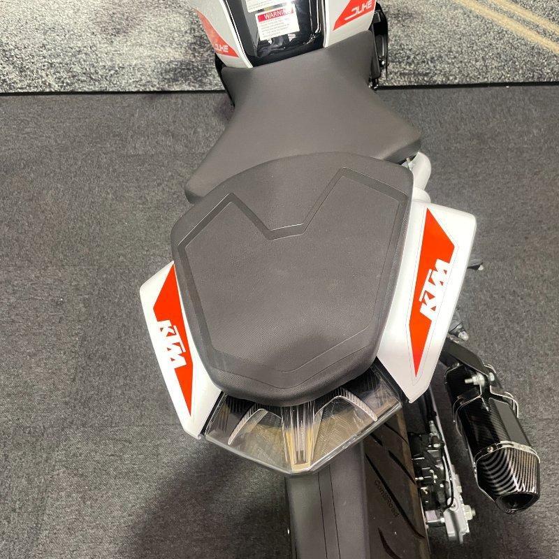 2022 KTM 390 DUKE ROAD