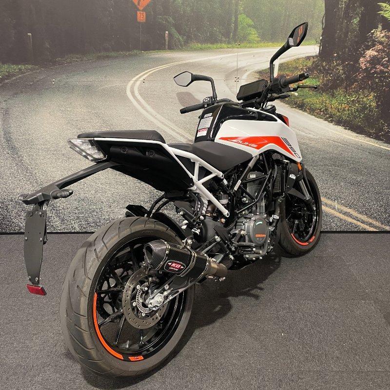 2022 KTM 390 DUKE ROAD