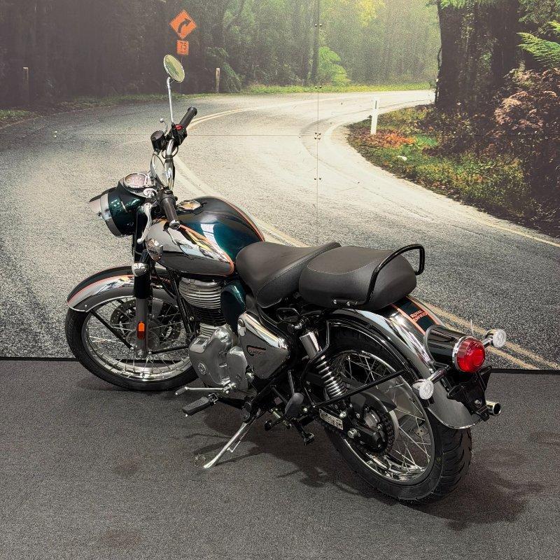 2025 ROYAL ENFIELD CLASSIC 350 CHROME ROAD