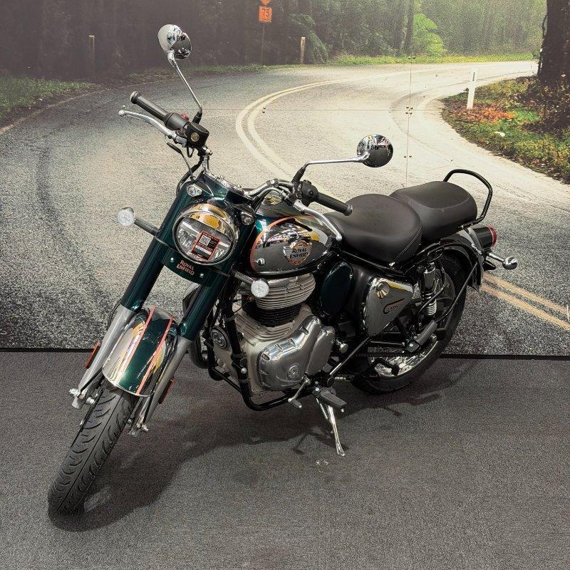 2025 ROYAL ENFIELD CLASSIC 350 CHROME ROAD