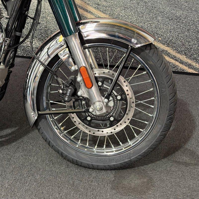 2025 ROYAL ENFIELD CLASSIC 350 CHROME ROAD