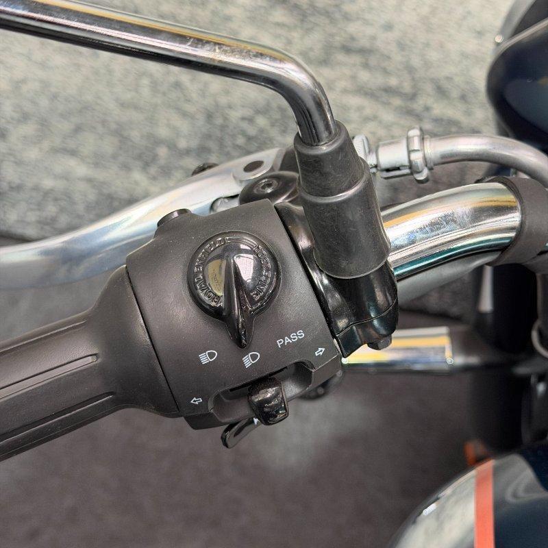 2025 ROYAL ENFIELD CLASSIC 350 CHROME ROAD