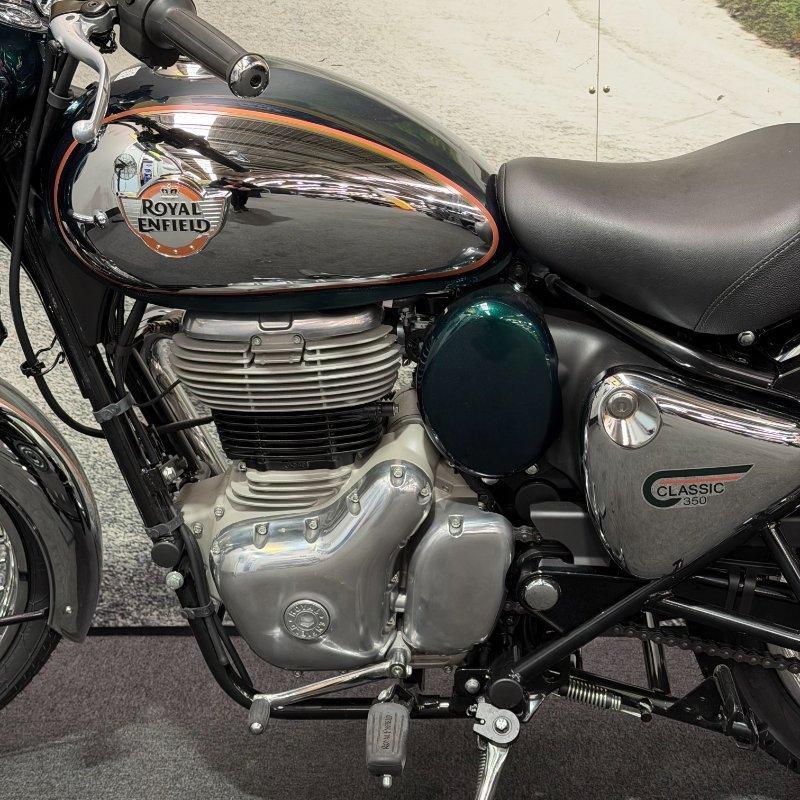 2025 ROYAL ENFIELD CLASSIC 350 CHROME ROAD