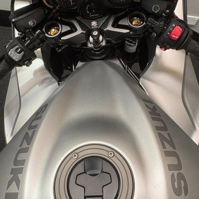 2021 SUZUKI GSX1300RA (HAYABUSA) SPORTS
