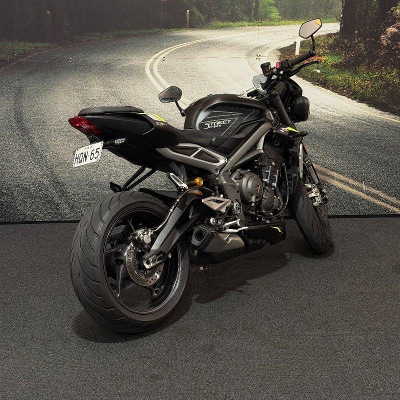 2022 TRIUMPH STREET TRIPLE RS ROAD
