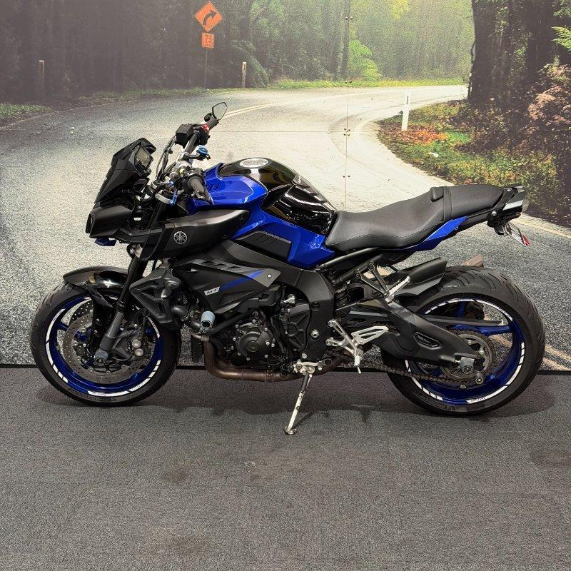 2018 YAMAHA MT-10A SPORTS