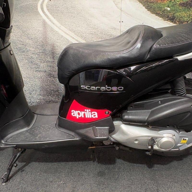 2013 APRILIA SCARABEO 200 SCOOTER