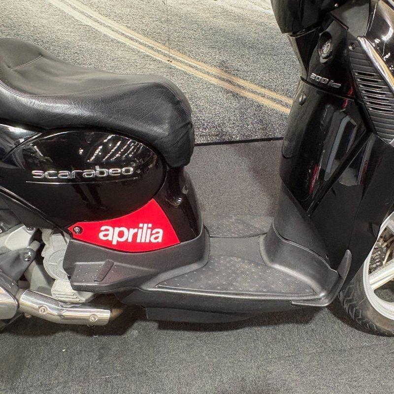 2013 APRILIA SCARABEO 200 SCOOTER