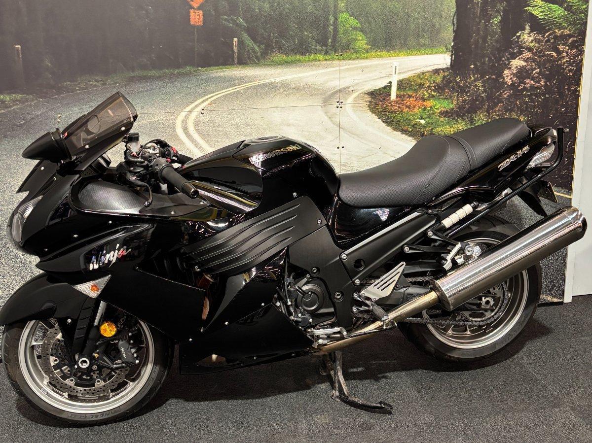 2008 KAWASAKI NINJA ZX-14 (ZX14-R) SPORTS
