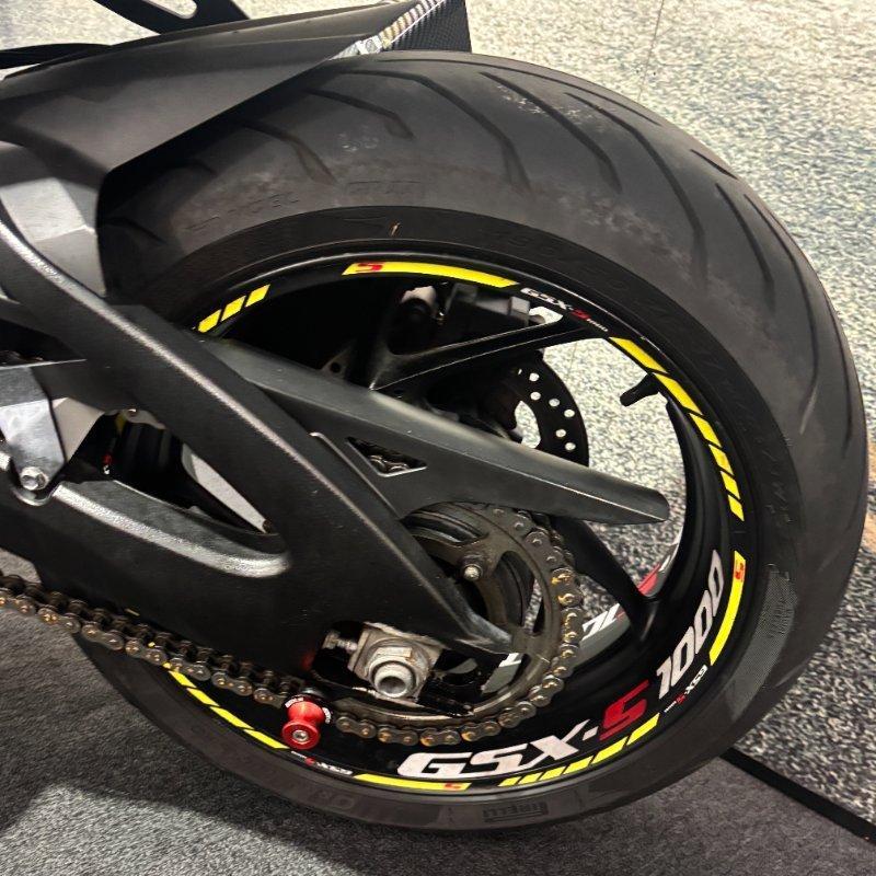 2016 SUZUKI GSX-S1000 ROAD