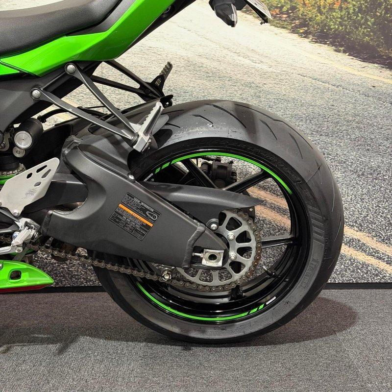 2024 KAWASAKI NINJA ZX-6R (636) KRT EDITION SPORTS