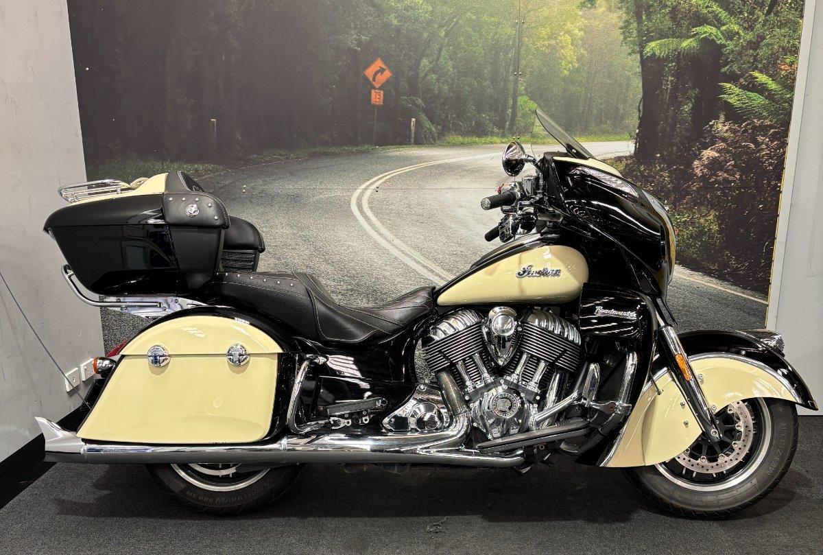 2017 INDIAN ROADMASTER CLASSIC CRUISER