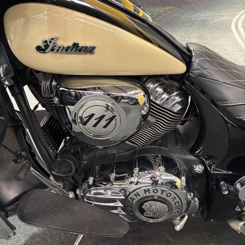 2017 INDIAN ROADMASTER CLASSIC CRUISER