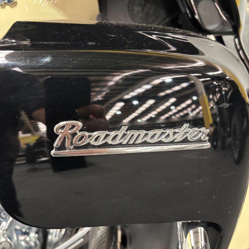 2017 INDIAN ROADMASTER CLASSIC CRUISER
