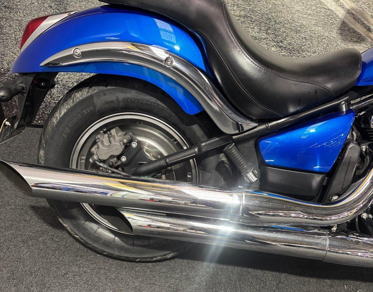 2006 KAWASAKI VULCAN 900 (VN900) CUSTOM CRUISER