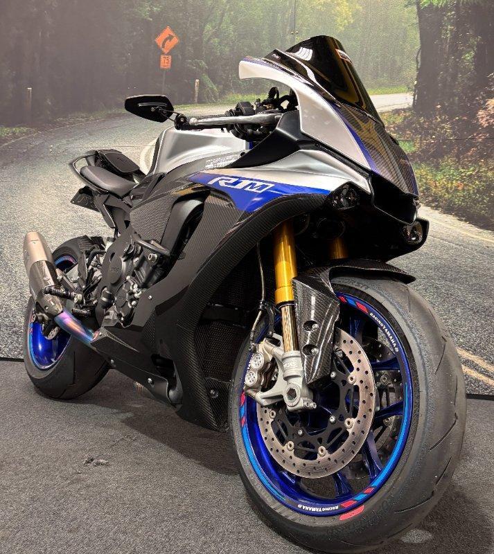 2019 YAMAHA YZF-R1 M SPORTS
