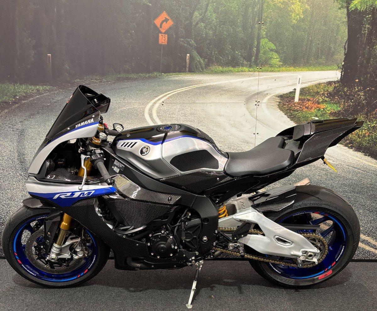 2019 YAMAHA YZF-R1 M SPORTS