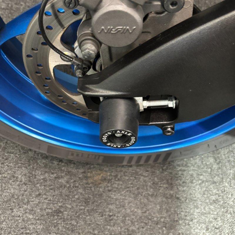 2023 SUZUKI GSX-S1000 ROAD
