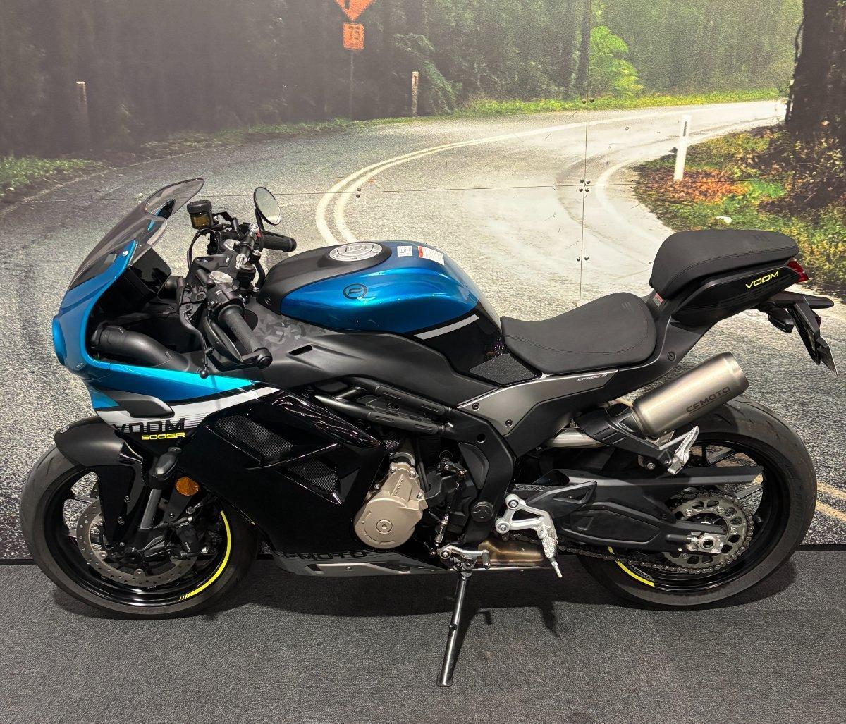 2025 CF MOTO 500 SR VOOM SPORTS