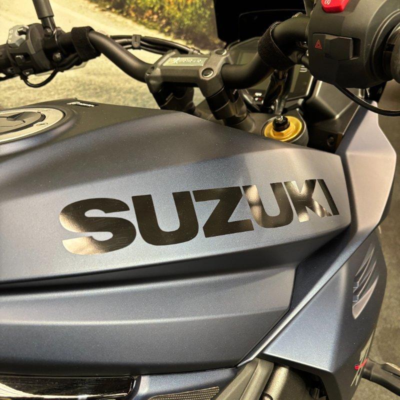 2023 SUZUKI GSX-S1000 ROAD