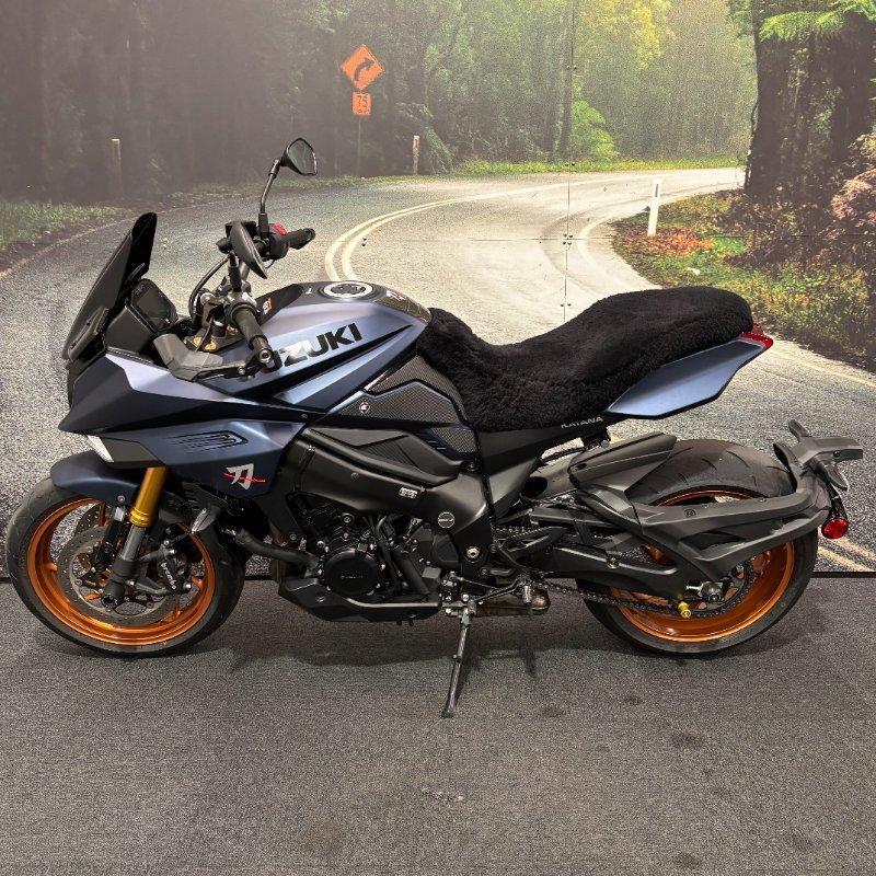 2023 SUZUKI GSX-S1000 ROAD