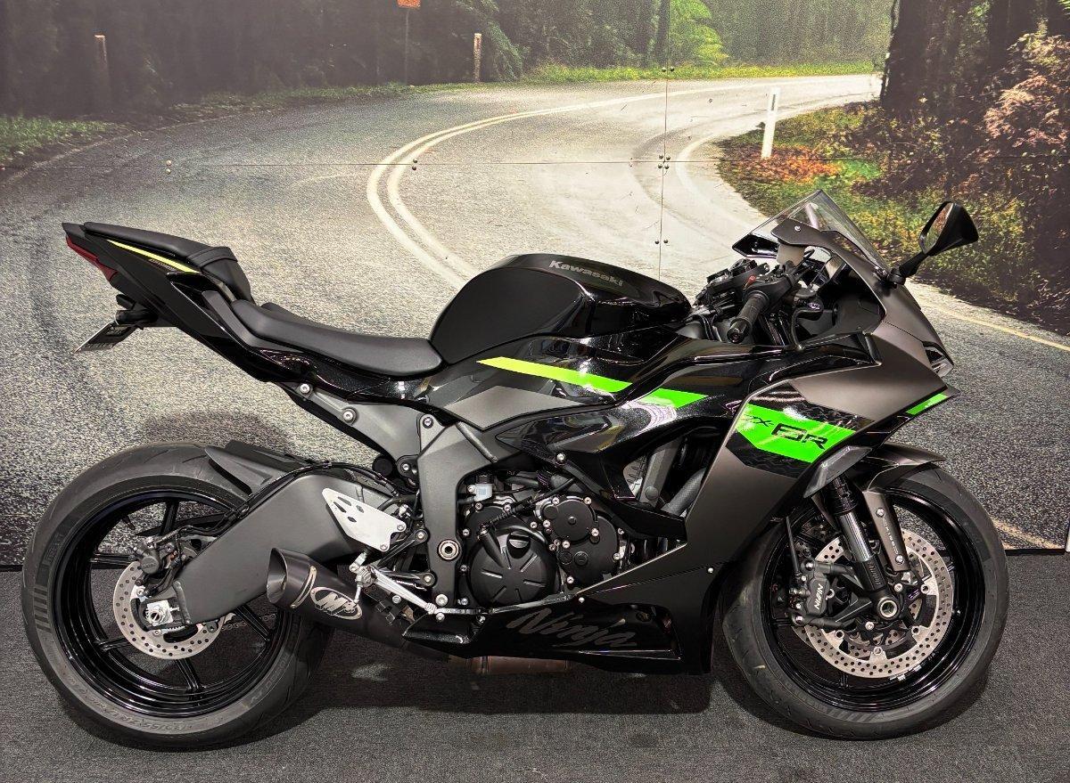 2026 KAWASAKI NINJA ZX-6R (636) SPORTS