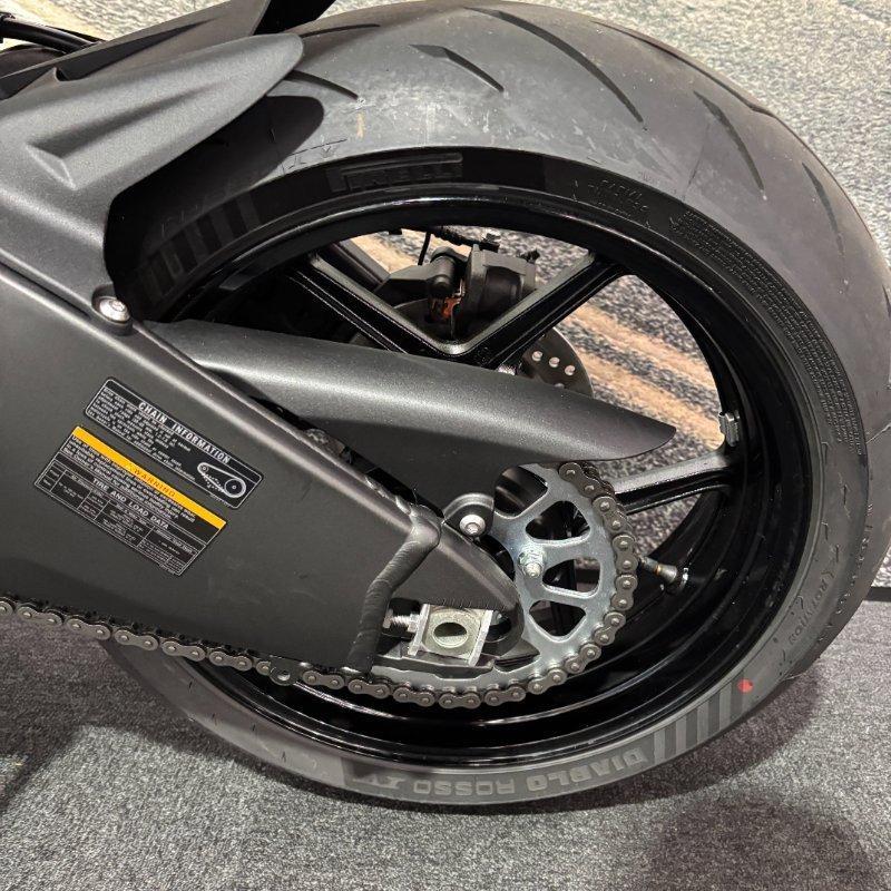 2026 KAWASAKI NINJA ZX-6R (636) SPORTS