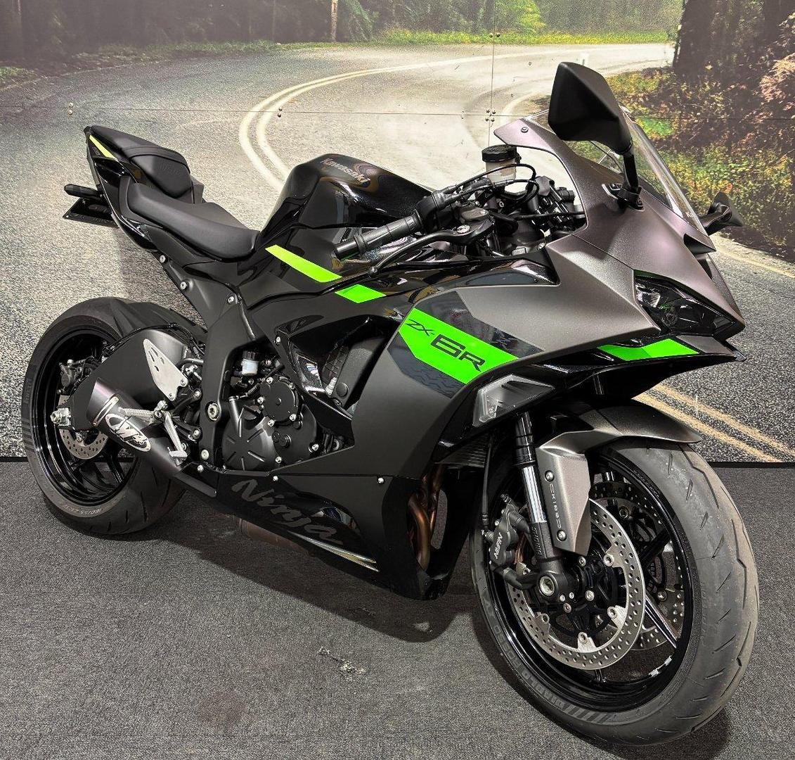 2026 KAWASAKI NINJA ZX-6R (636) SPORTS