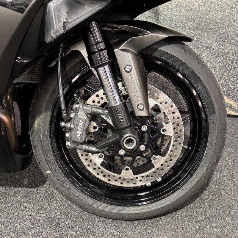 2026 KAWASAKI NINJA ZX-6R (636) SPORTS