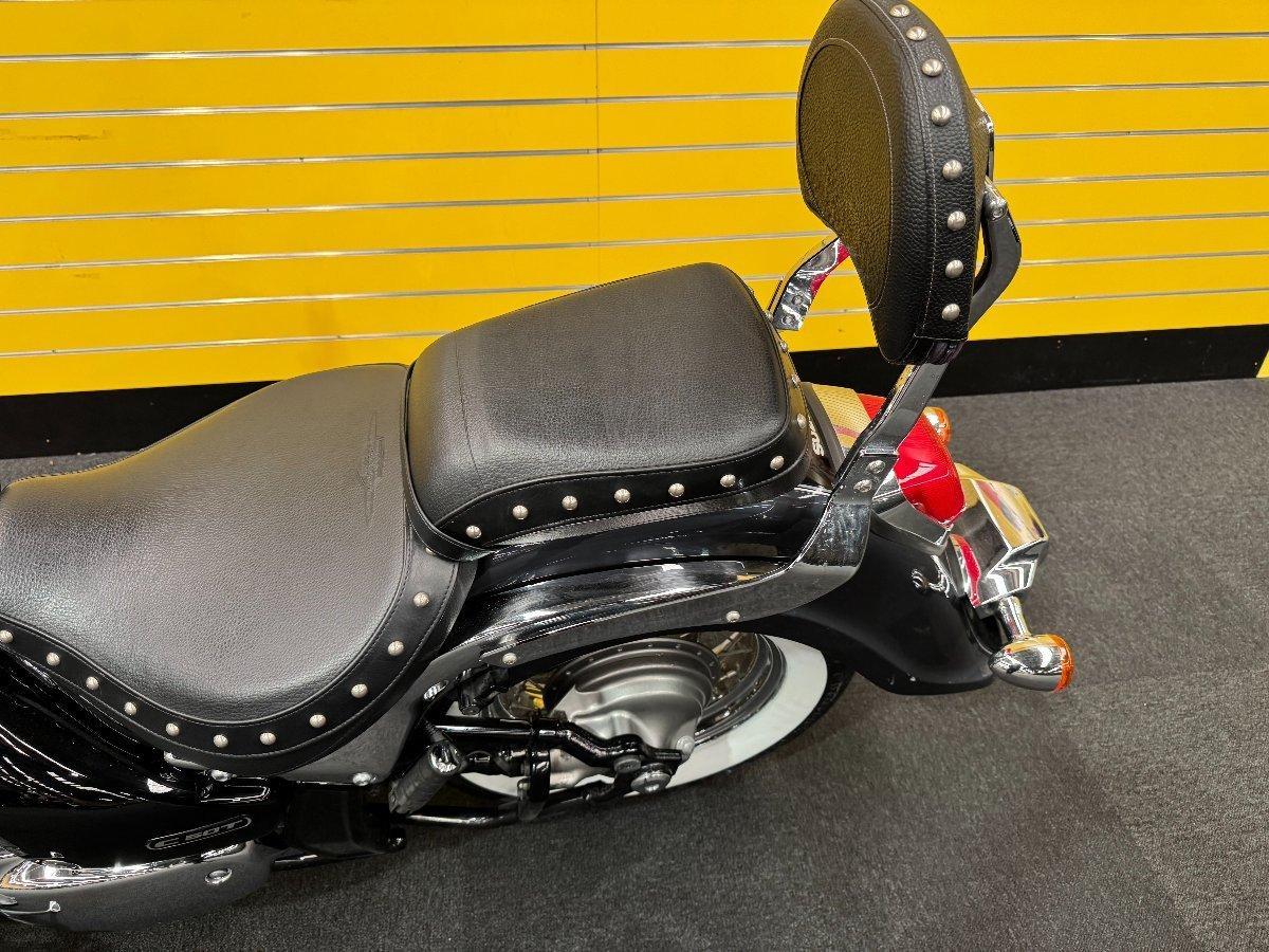 2011 SUZUKI VL800T (BOULEVARD C50T) CRUISER