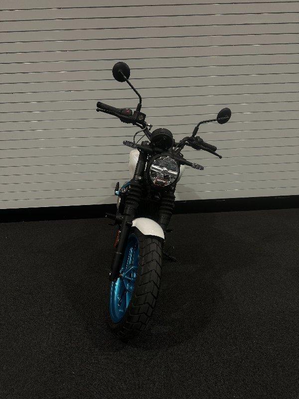 2025 ROYAL ENFIELD GUERILLA 450 ROAD