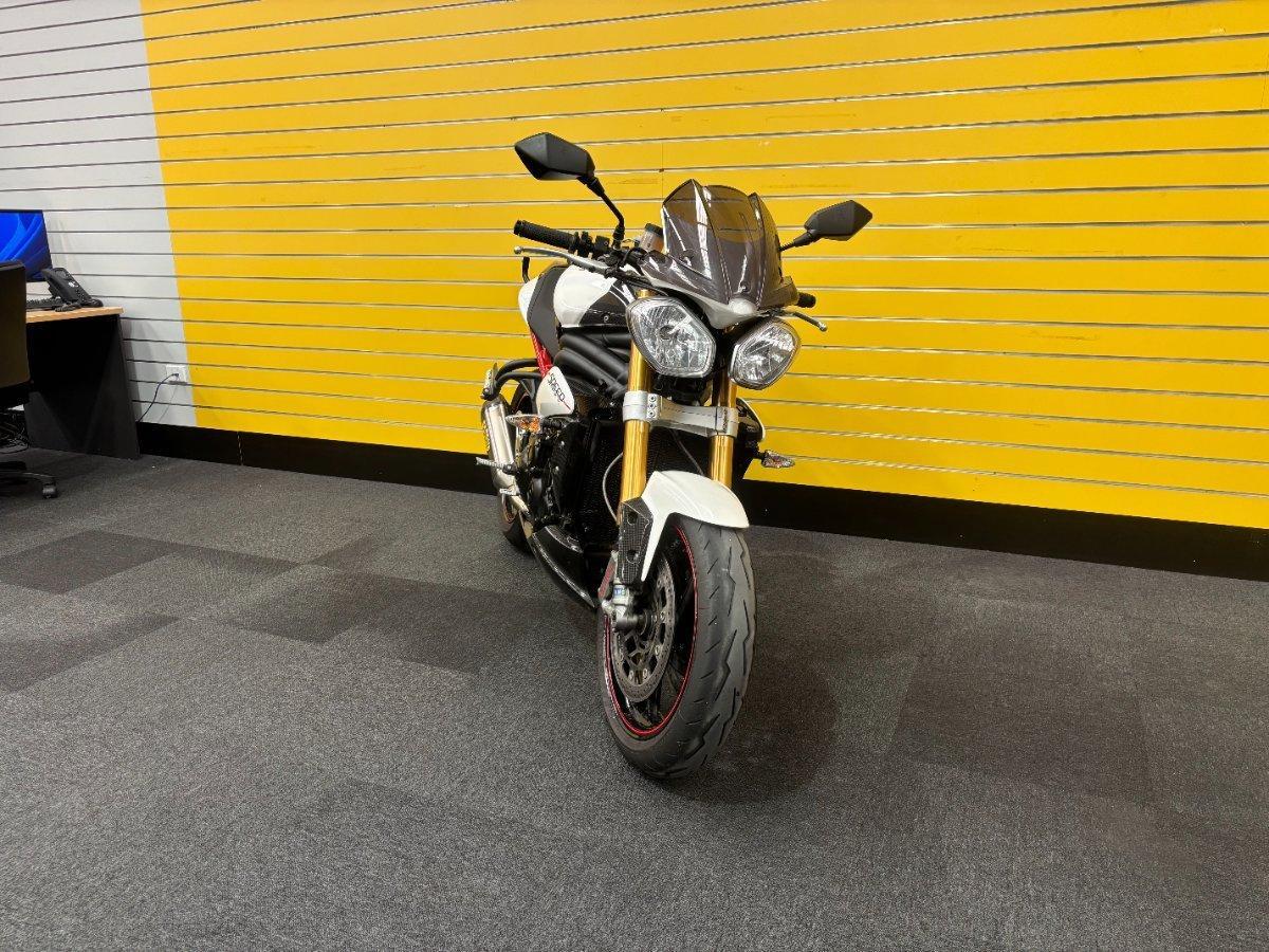 2012 TRIUMPH SPEED TRIPLE R-ABS SPORTS