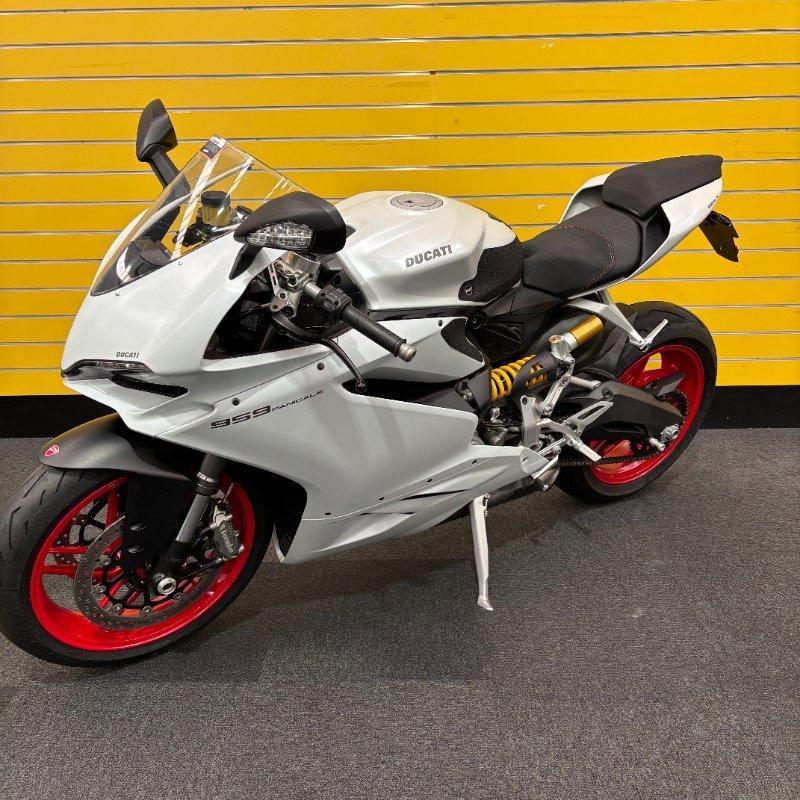 2018 DUCATI 959 PANIGALE (WHITE) SPORTS