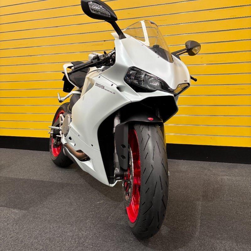 2018 DUCATI 959 PANIGALE (WHITE) SPORTS