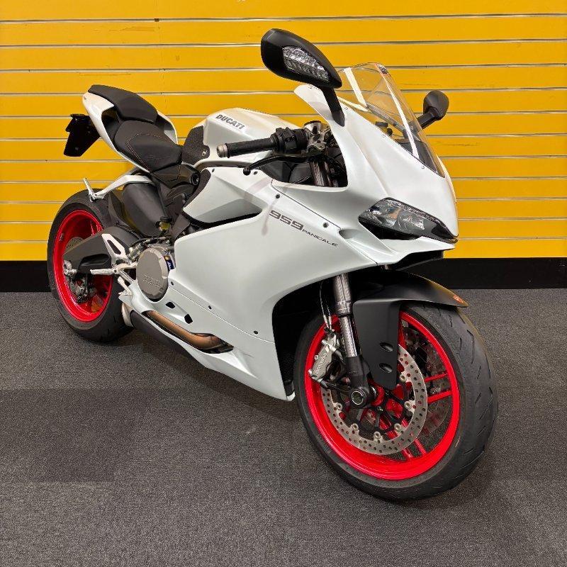 2018 DUCATI 959 PANIGALE (WHITE) SPORTS