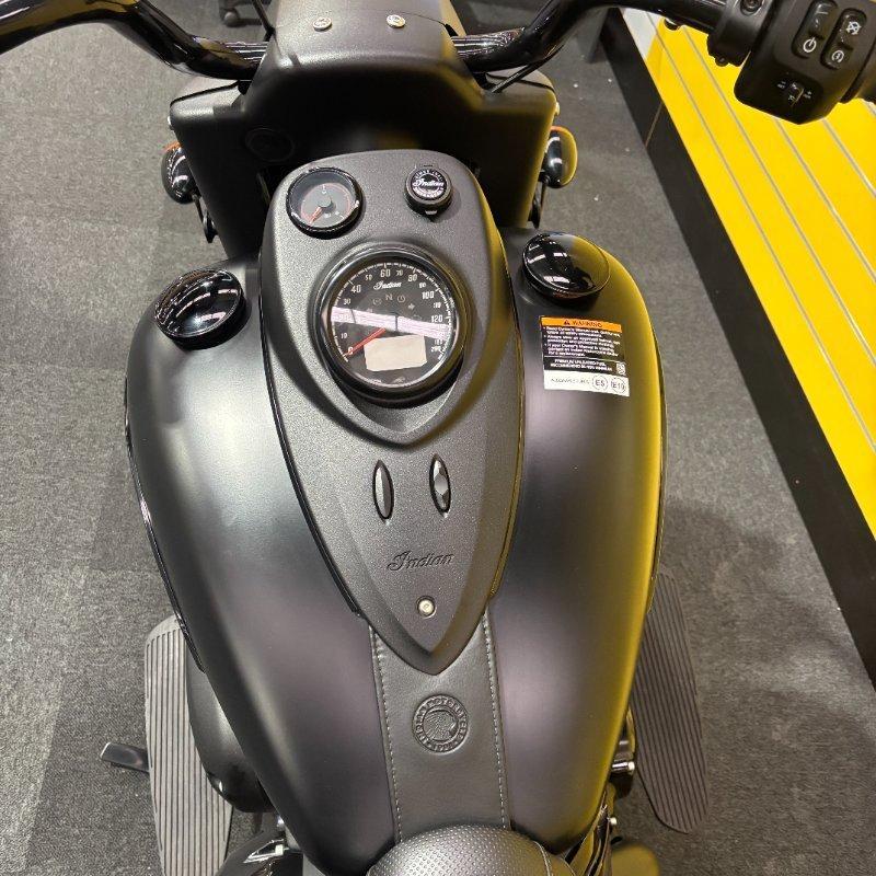 2021 INDIAN SPRINGFIELD DARK HORSE CRUISER