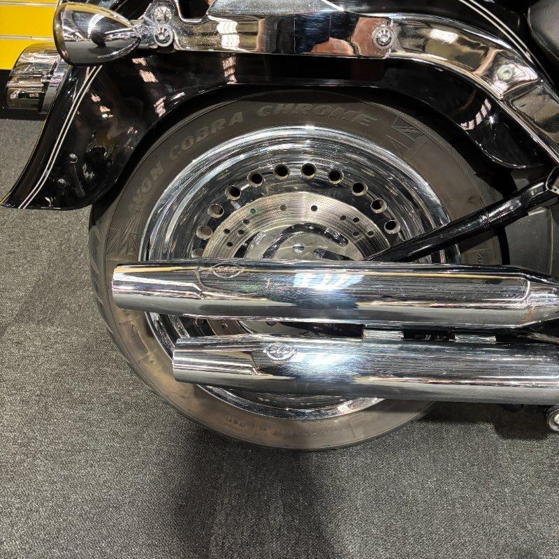 2017 HARLEY-DAVIDSON FLSTF FAT BOY CRUISER