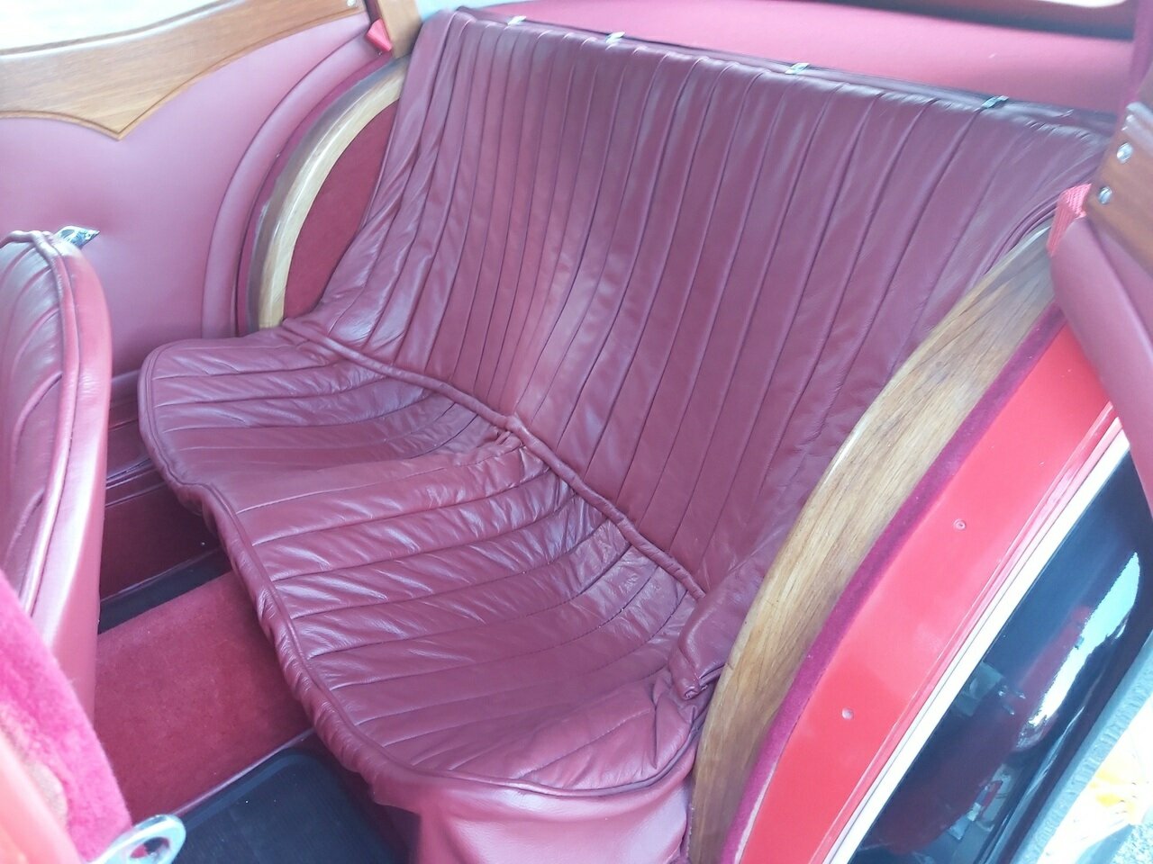 1932 RILEY KESTREL 14/6 MANUAL SEDAN