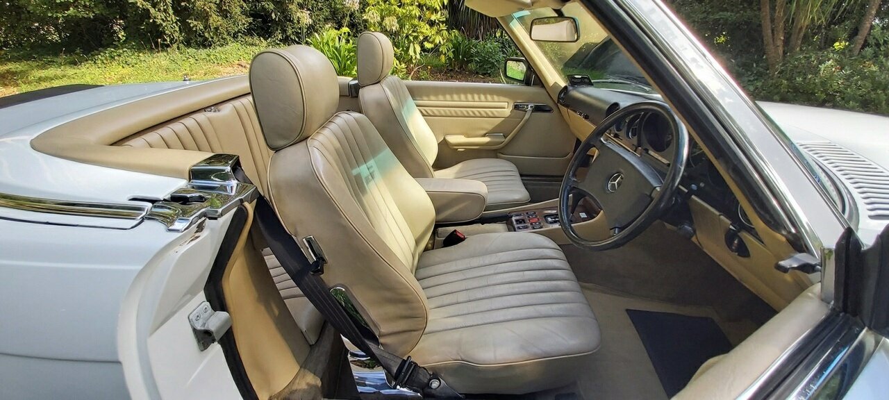 1987 MERCEDES-BENZ 500 SL AUTOMATIC 2D CONVERTIBLE