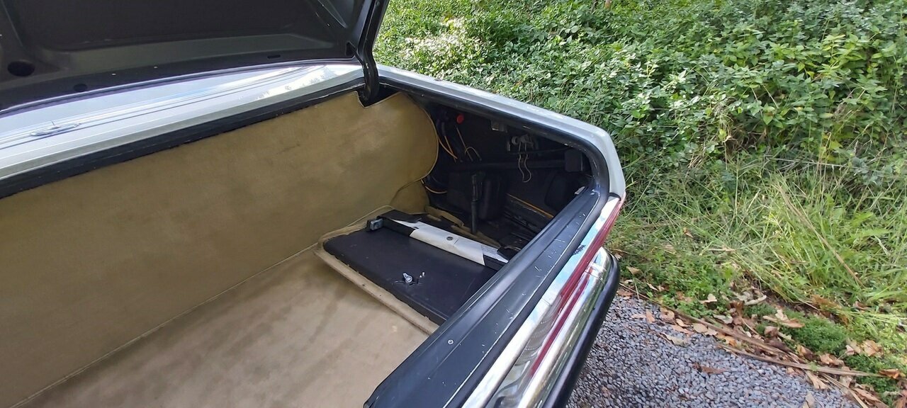 1987 MERCEDES-BENZ 500 SL AUTOMATIC 2D CONVERTIBLE