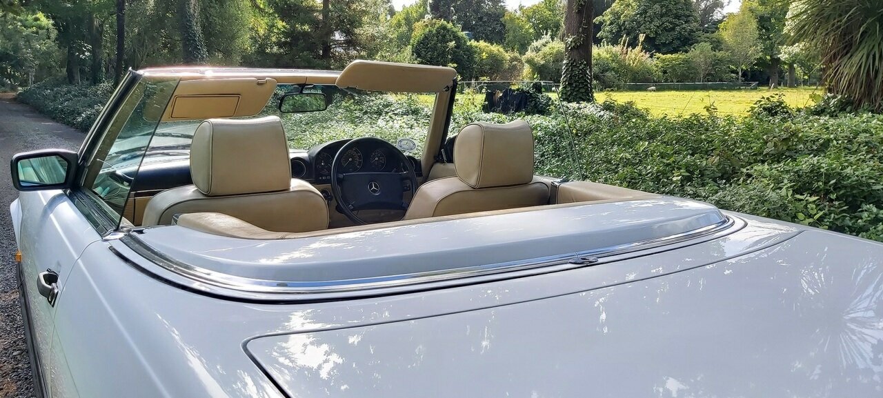 1987 MERCEDES-BENZ 500 SL AUTOMATIC 2D CONVERTIBLE