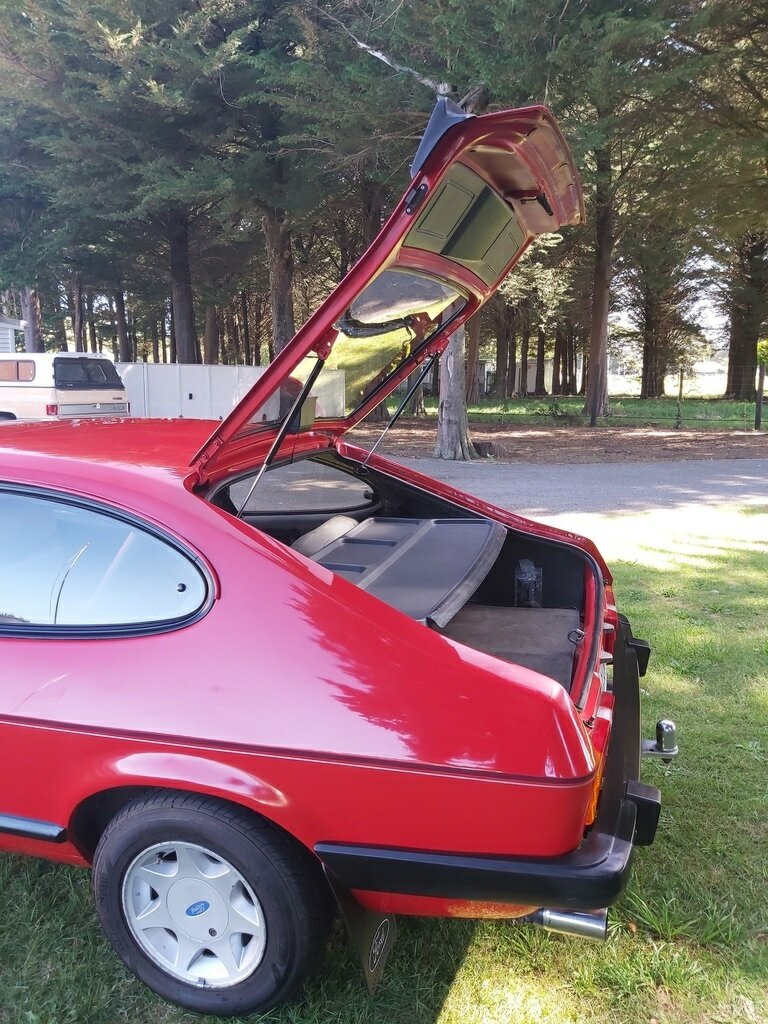 1986 FORD CAPRI 3 5 SP MANUAL 2D COUPE