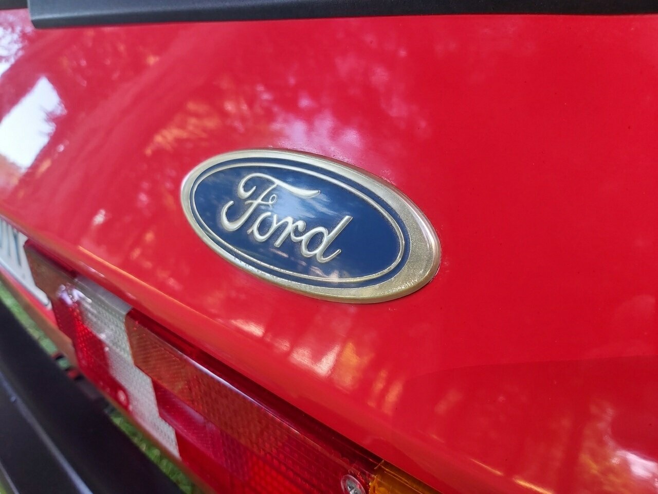 1986 FORD CAPRI 3 5 SP MANUAL 2D COUPE