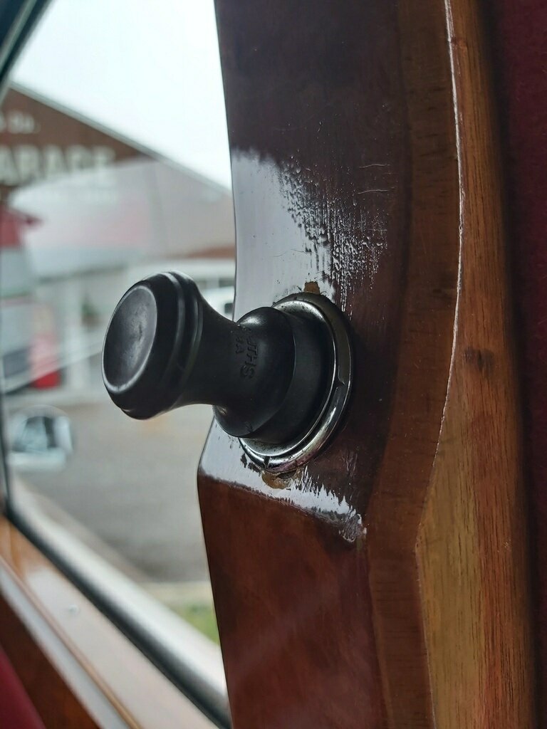 1959 JAGUAR MARK VIII AUTOMATIC SEDAN