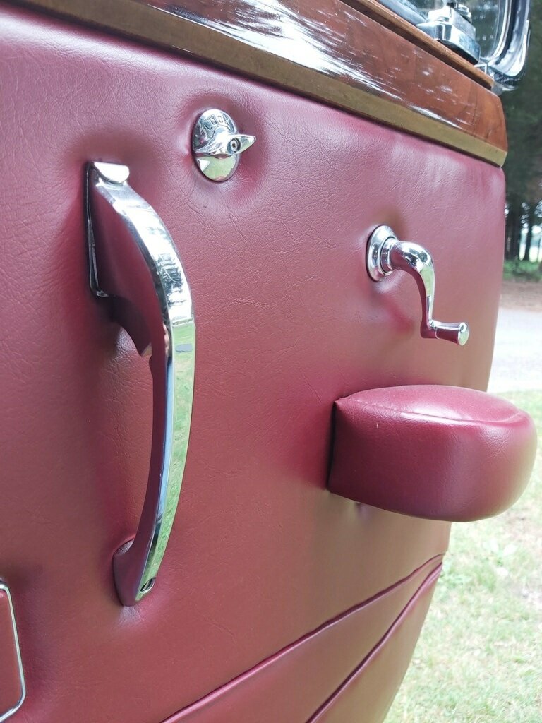 1959 JAGUAR MARK VIII AUTOMATIC SEDAN
