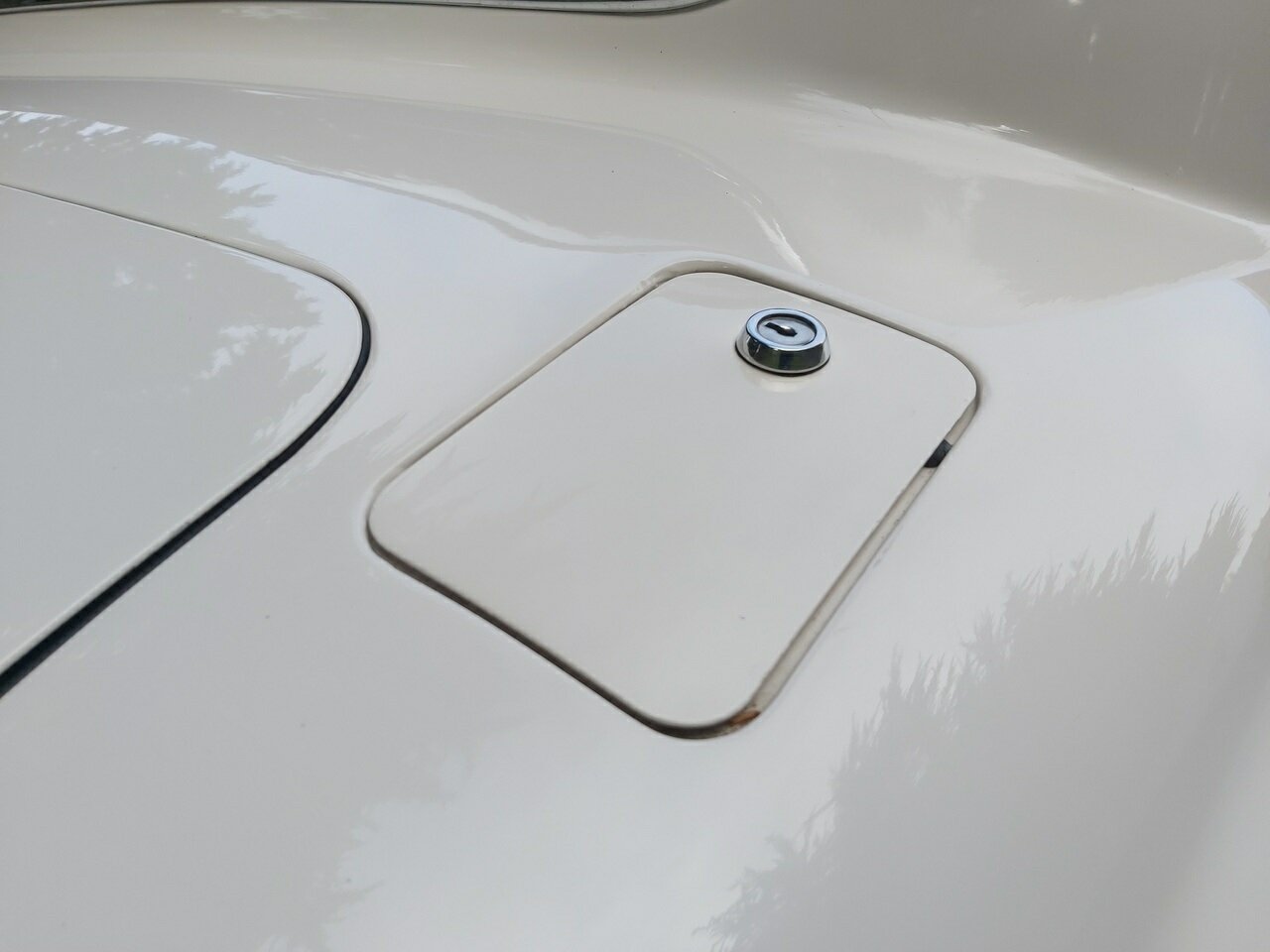 1959 JAGUAR MARK VIII AUTOMATIC SEDAN