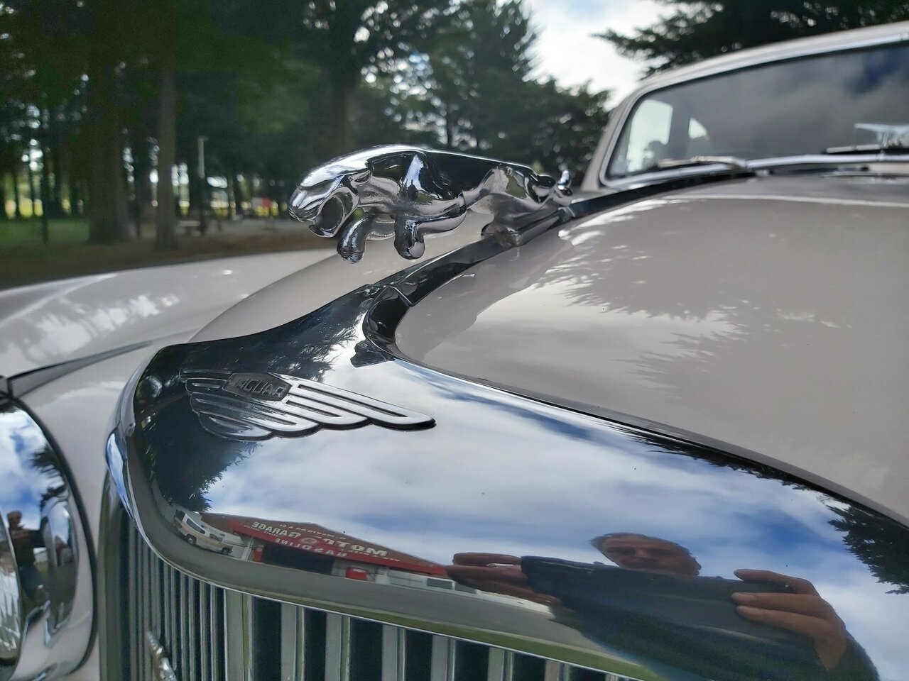 1959 JAGUAR MARK VIII AUTOMATIC SEDAN